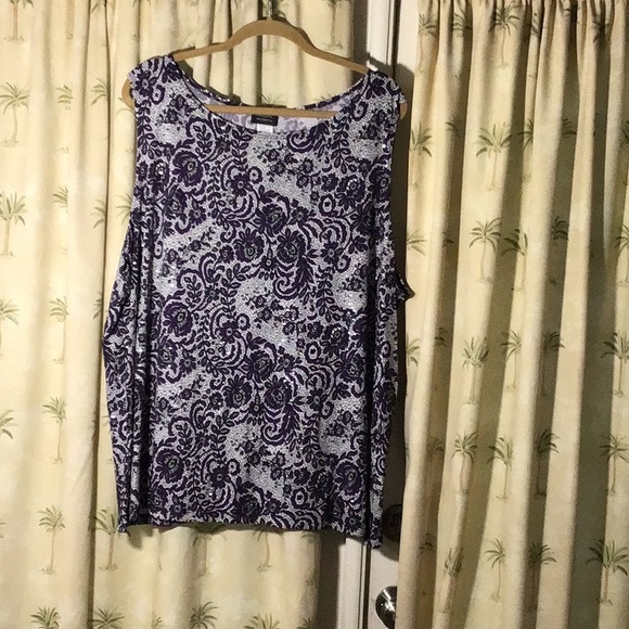 Plus size 2X 2 piece jacket with under shell. Jacket has shoulder pads - Picture 2 of 6